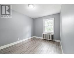 2935 St Clair Avenue E, Toronto, ON M4B1N9 Photo 15