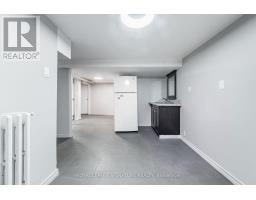 2935 St Clair Avenue E, Toronto, ON M4B1N9 Photo 25