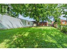 2935 St Clair Avenue E, Toronto, ON M4B1N9 Photo 37
