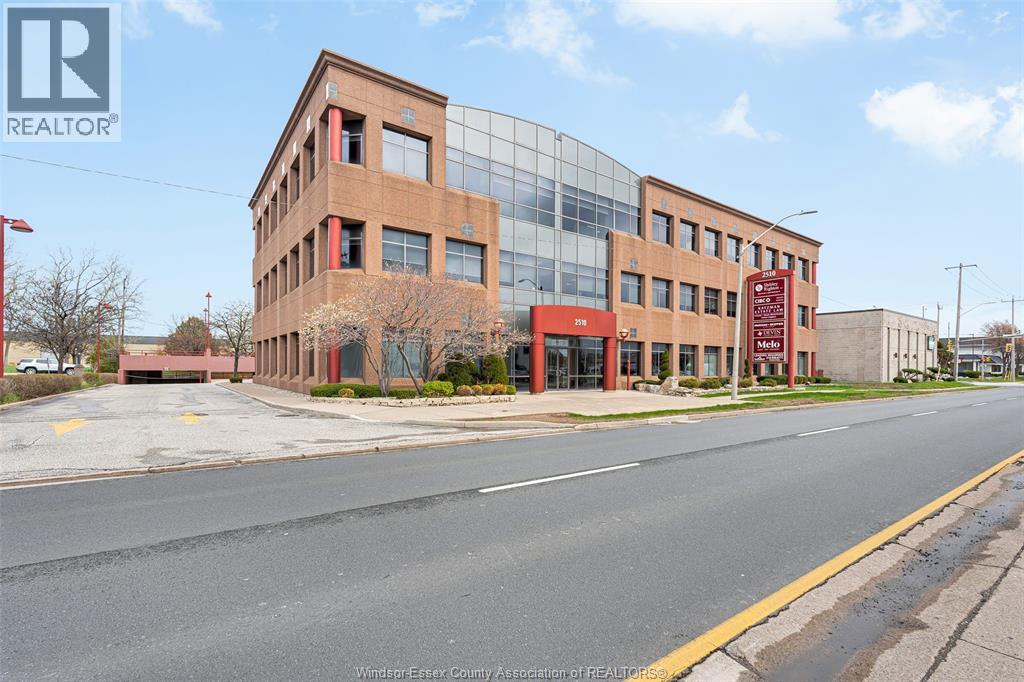 2510 OUELLETTE Unit# 302