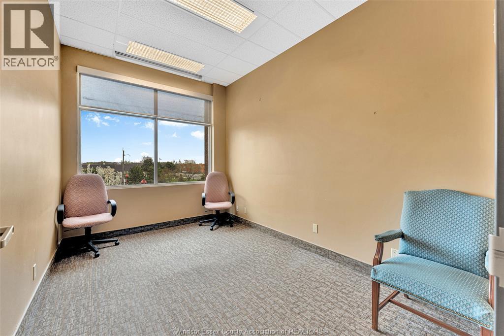 2510 OUELLETTE Unit# 302, Windsor — photo 43