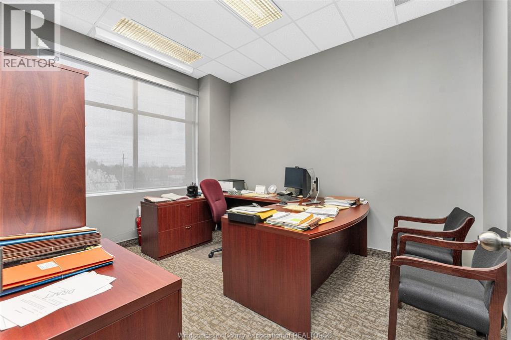 2510 OUELLETTE Unit# 302, Windsor — photo 35