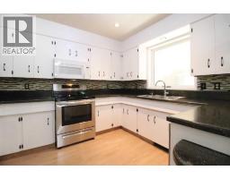 78 Tudor Boulevard S - photo 12