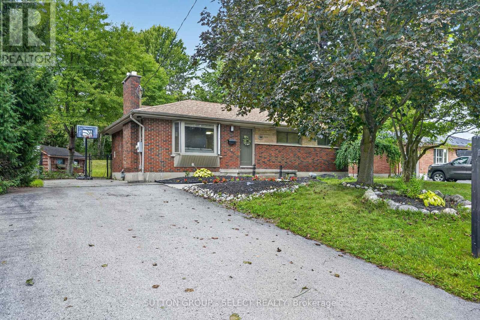 919 QUINTON ROAD