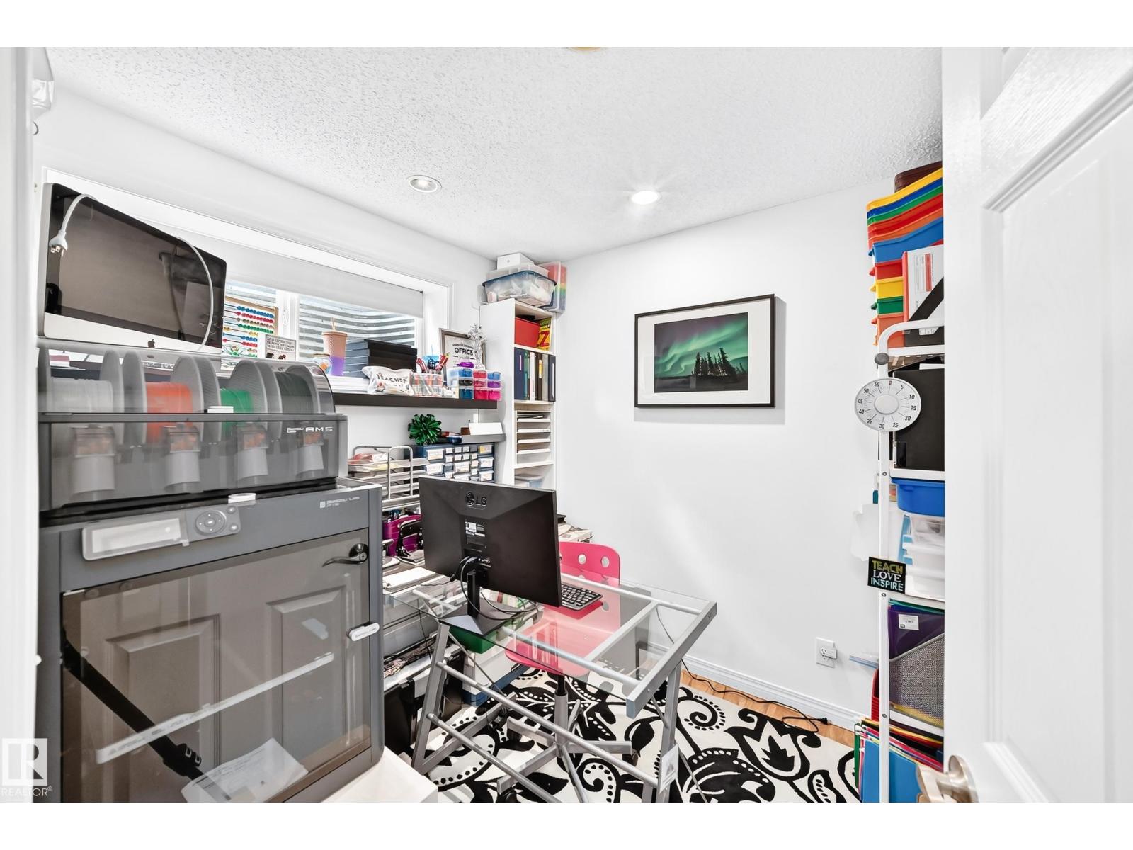 7839 14 AV SW - 37
