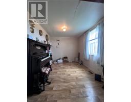 19 Seaview Drive thumbnail 8