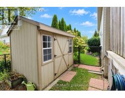 40 Stornoway Crescent N, Huron East, ON N0K1W0 Photo 32