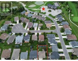 40 Stornoway Crescent N, Huron East, ON N0K1W0 Photo 33