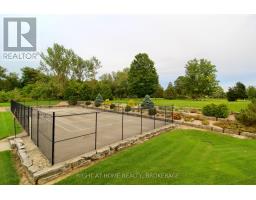40 Stornoway Crescent N, Huron East, ON N0K1W0 Photo 43