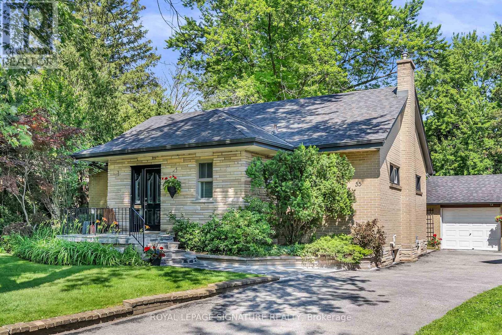 55 HEMFORD CRESCENT - 1