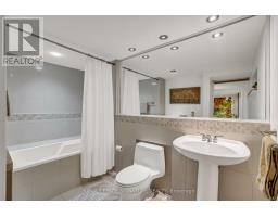 55 Hemford Crescent, Toronto, ON M3B2S4 Photo 28