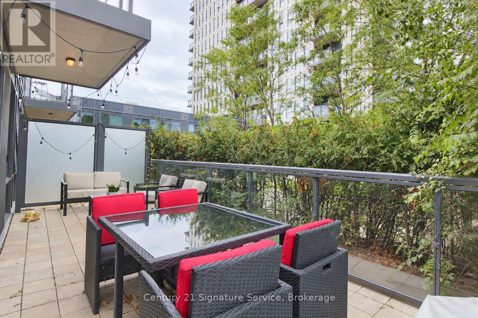 #408 55 REGENT PARK BOULEVARD - 15