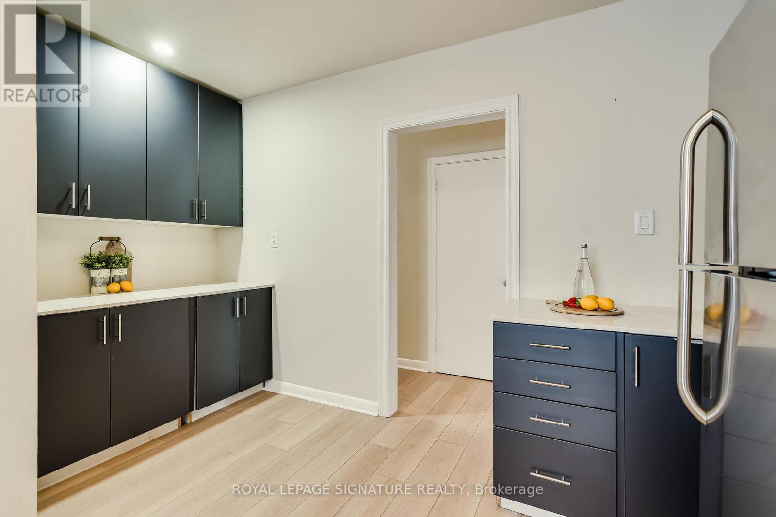 32 WIGAN CRESCENT - 12