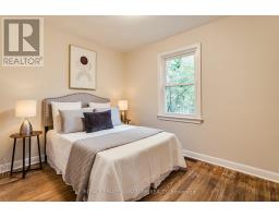 32 Wigan Crescent, Toronto, ON M3H3A4 Photo 16