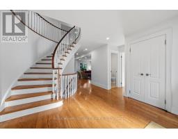 64 Elderberry Trail, Aurora, ON L4G6X1 Photo 16