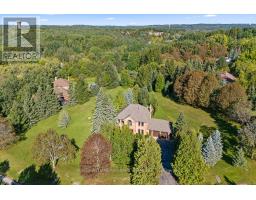 64 Elderberry Trail, Aurora, ON L4G6X1 Photo 38