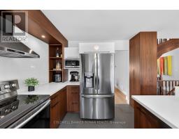 35 Farmstead Crescent, Barrie, ON L4N8S2 Photo 12