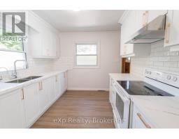 Family room - 51 Wilson Street, Minto, ON N0G1Z0 Photo 8