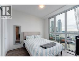 10 Honeycrisp Crescent Unit# 1120, Vaughan, ON L4K0M7 Photo 9