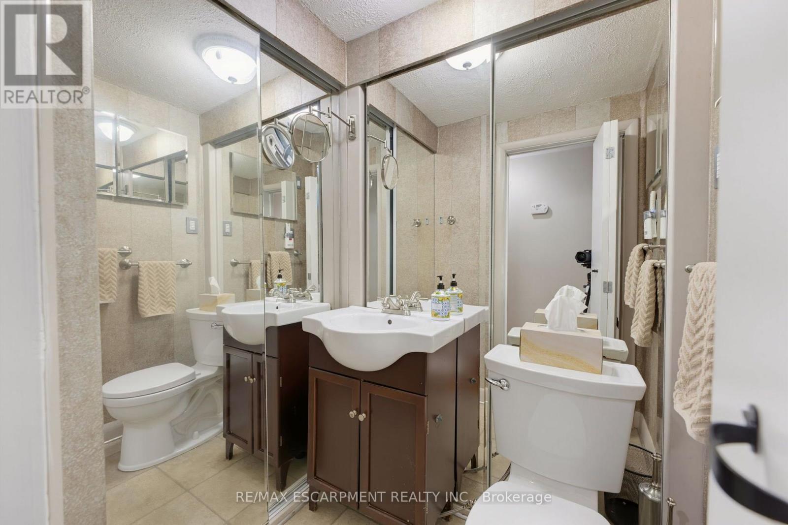 1316 NEVARC DRIVE - 18
