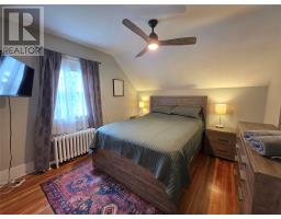 42 EastValley Road thumbnail 15