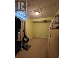 42 EastValley Road thumbnail 21