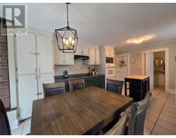 42 EastValley Road thumbnail 4