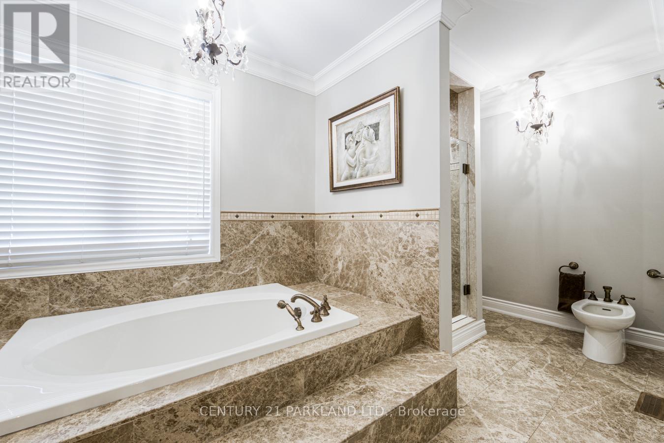 80 GLENAYR ROAD - 28