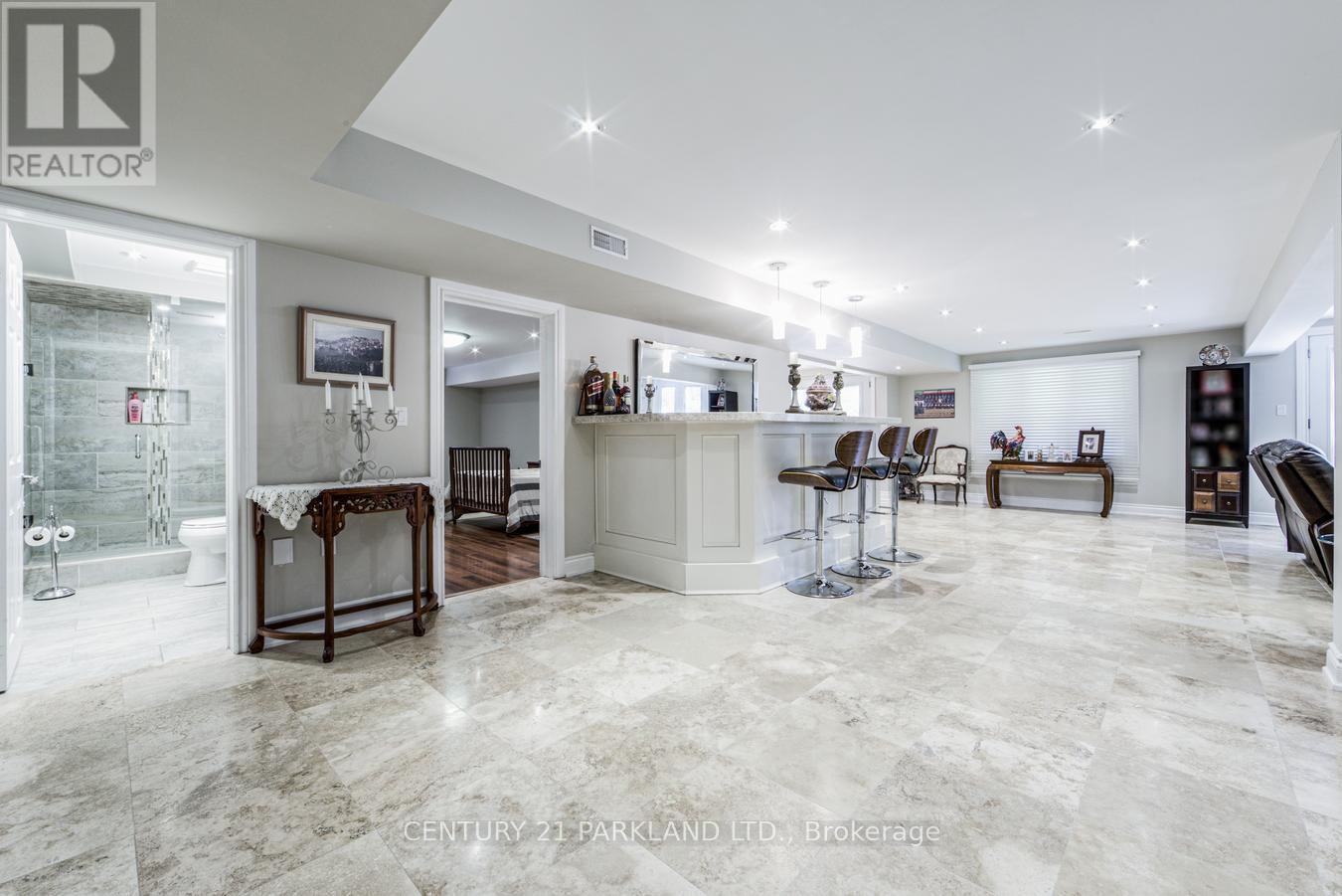 80 GLENAYR ROAD - 34