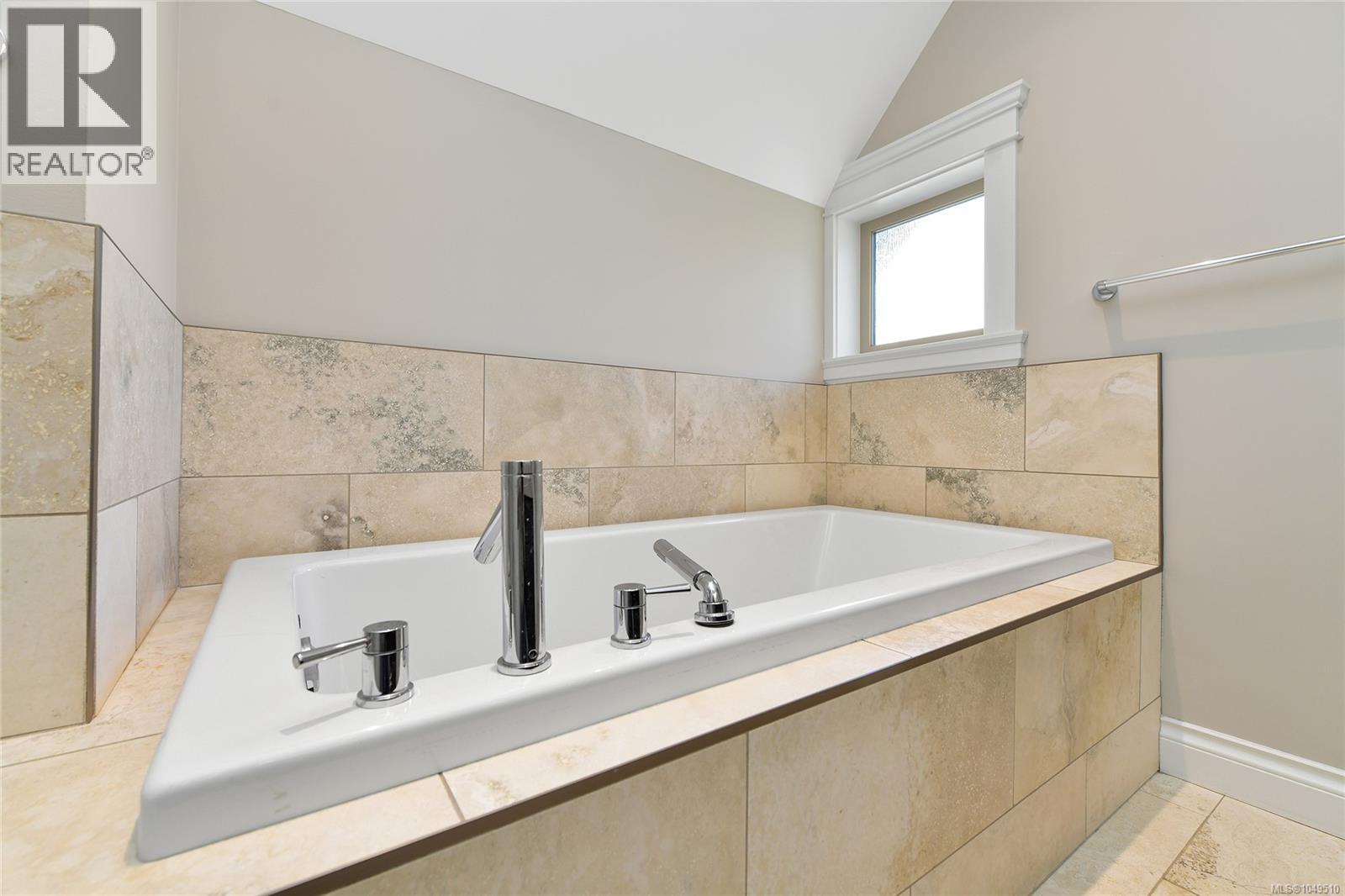 1059 Clare St - 29
