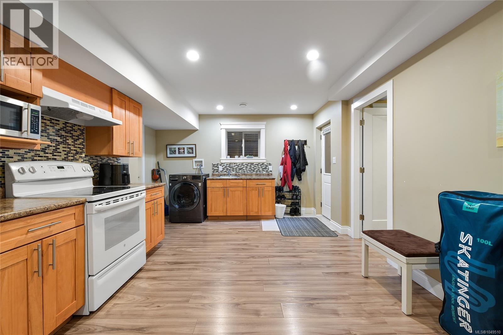 1059 Clare St - 39