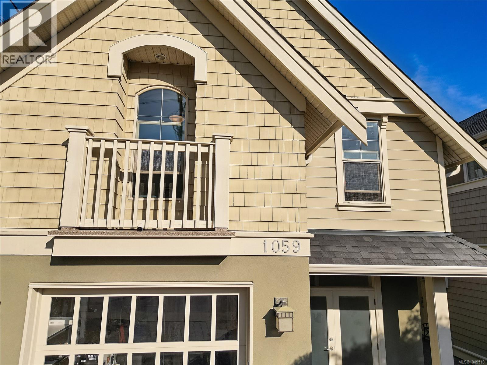 1059 Clare St - Image 60