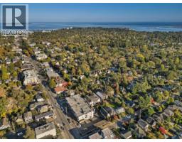 1059 Clare St, Victoria, BC V8S4B5 Photo 48