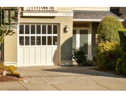 1059 Clare St, Victoria, BC V8S4B5 Photo 58