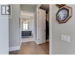 2003 - 20 Brin Drive, Toronto, ON M8X0B2 Photo 24