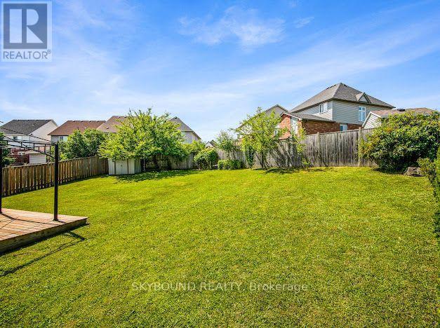 29 BLUE LACE CRESCENT - Image 40