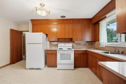 614 Greene Avenue, Winnipeg, MB R2K0M6 Photo 9
