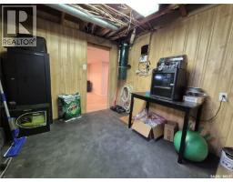 390 6th Avenue Nw, Swift Current, SK S9H0Y1 Photo 21