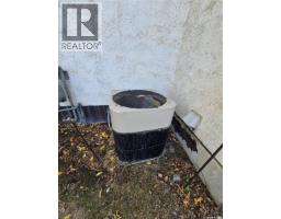 390 6th Avenue Nw, Swift Current, SK S9H0Y1 Photo 28