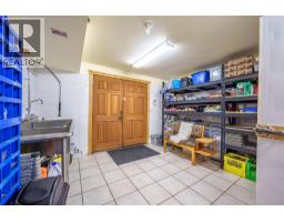 9109 Mackie Drive, Coldstream, BC V1B1H1 Photo 41