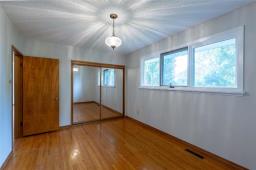 12 Blackberry Bay, Winnipeg, MB R2J2G5 Photo 15