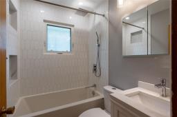 12 Blackberry Bay, Winnipeg, MB R2J2G5 Photo 17