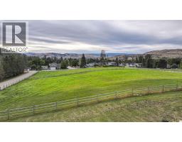 9109 Mackie Drive, Coldstream, BC V1B1H1 Photo 50
