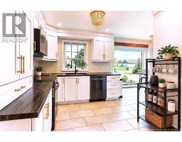 3pc Ensuite bath - 496 Rue Breau, Tracadie, NB E1X1E3 Photo 9