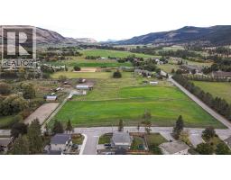 9109 Mackie Drive, Coldstream, BC V1B1H1 Photo 57
