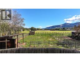 9109 Mackie Drive, Coldstream, BC V1B1H1 Photo 69