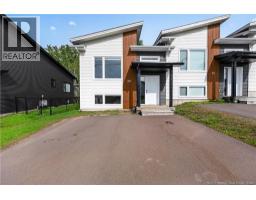 28 De La Colline Street, Dieppe, NB E1A6N3 Photo 49