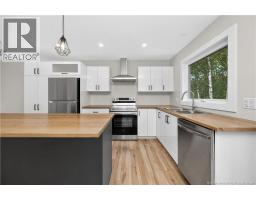 28 De La Colline Street, Dieppe, NB E1A6N3 Photo 22