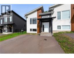28 De La Colline Street, Dieppe, NB E1A6N3 Photo 50