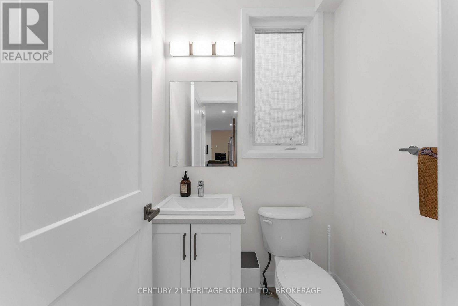 1625 BOARDWALK DRIVE - 25